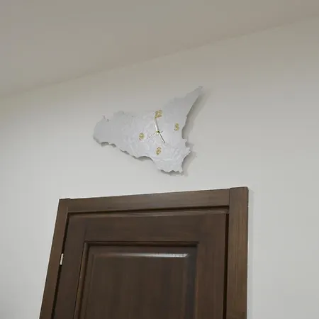 A Casuzza House Apartament *